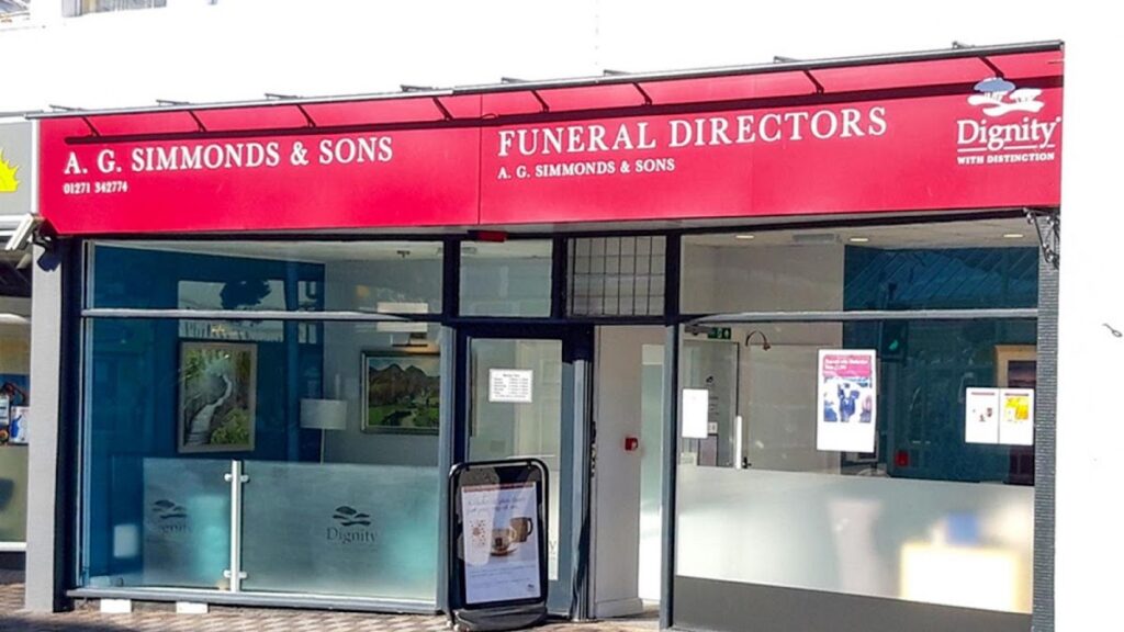 A G Simmonds & Sons Funeral Directors