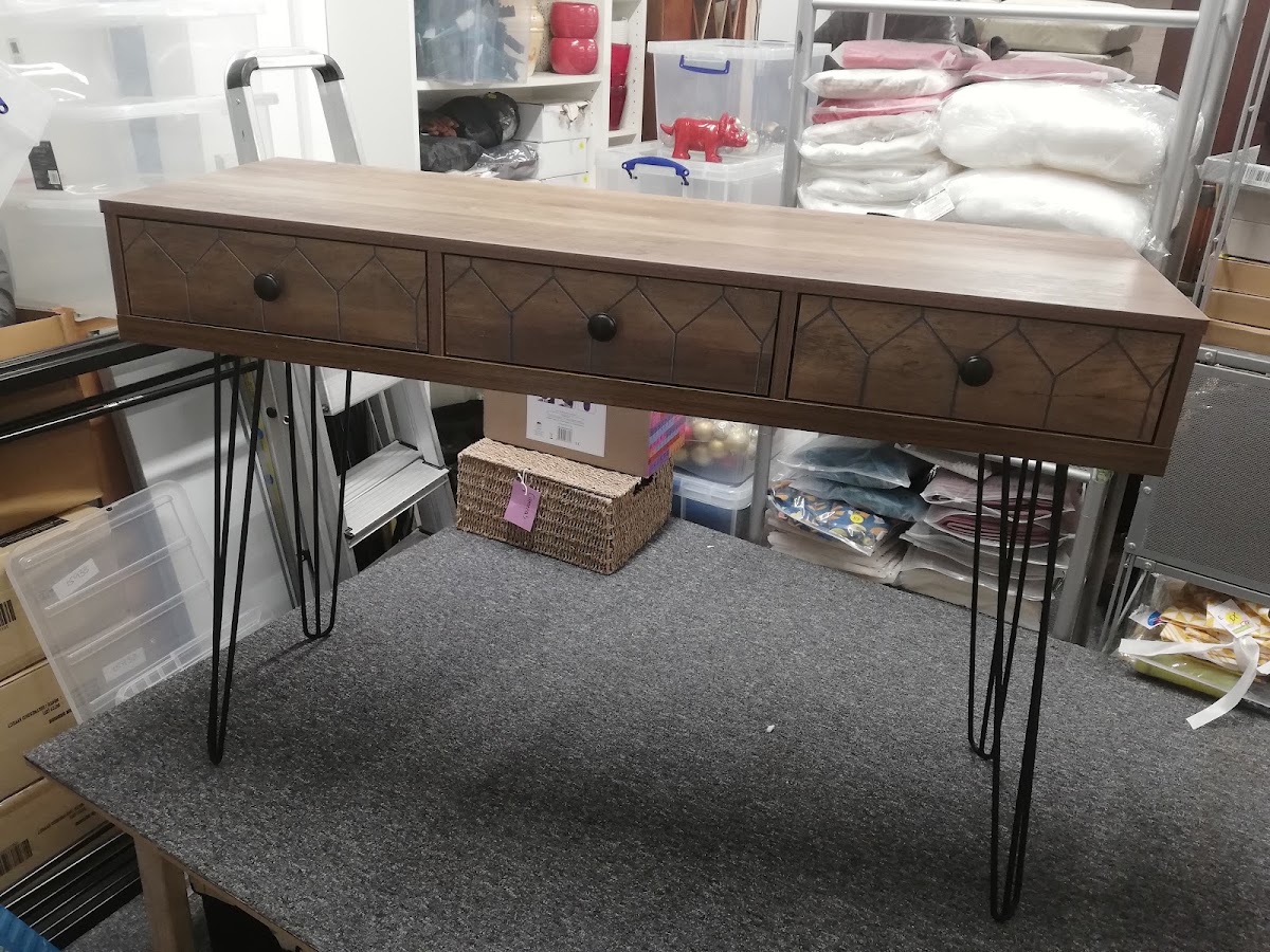 Age UK Shop