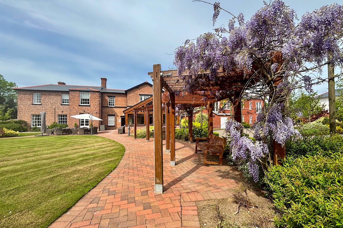 Boughton Hall | Retirement Village in Chester
