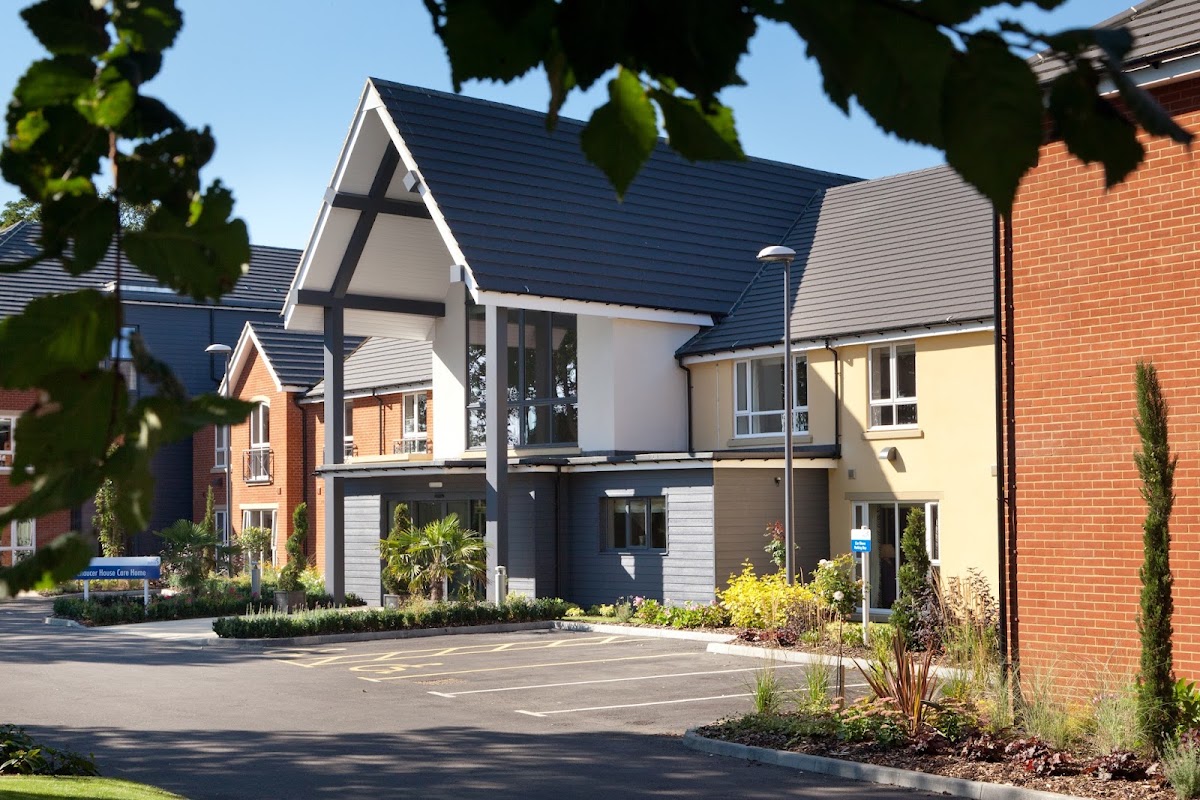 Chaucer House Care Home – Avante Care & Support