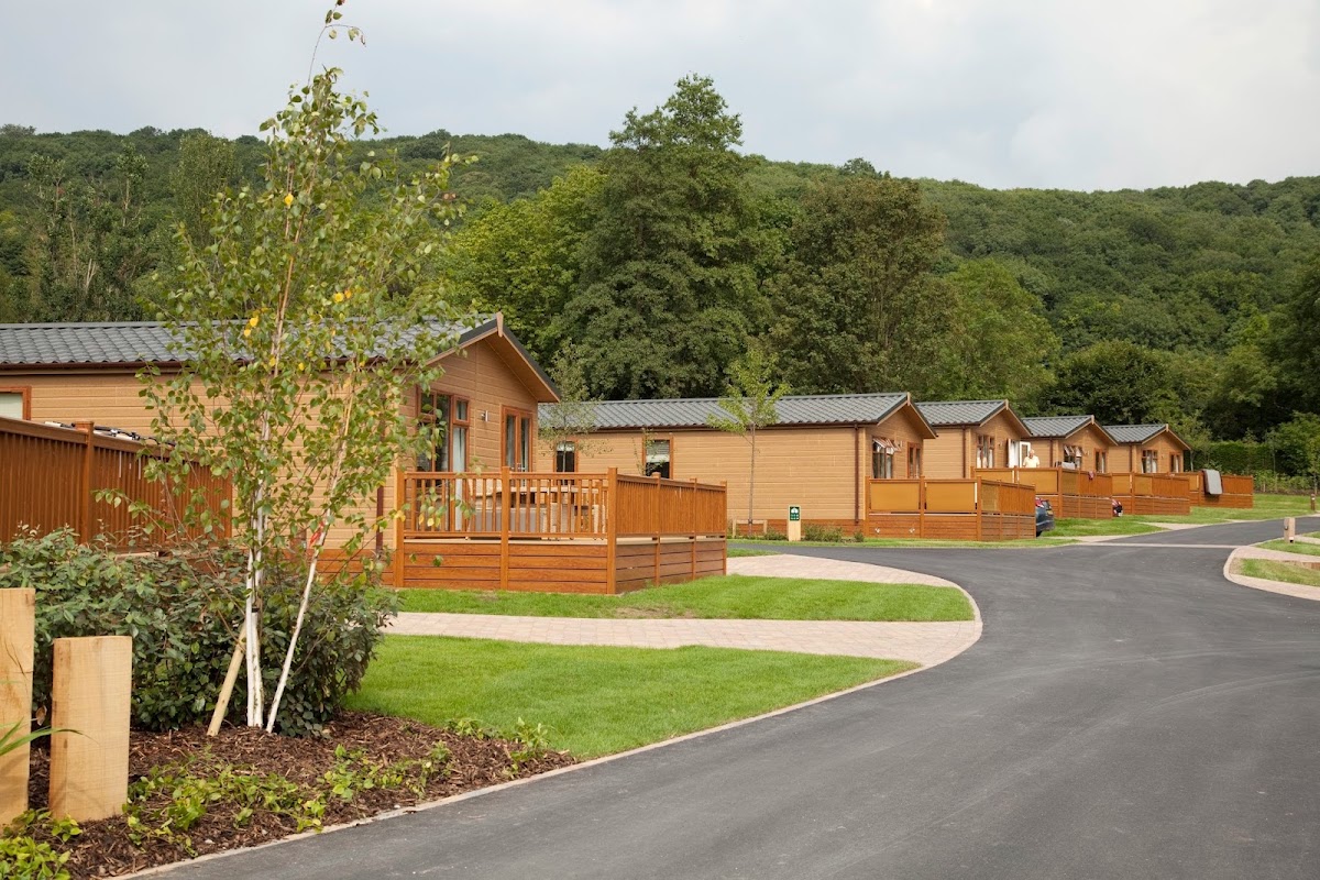 Cheddar Woods Resort & Spa