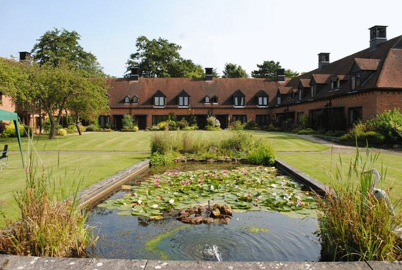 Cognatum Retirement Property : Atwater Court Estate