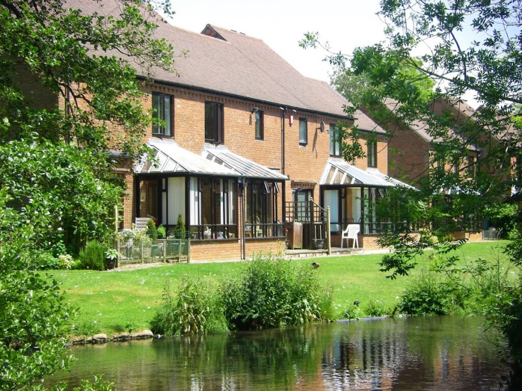 Cognatum Retirement Property : Bearwater Estate
