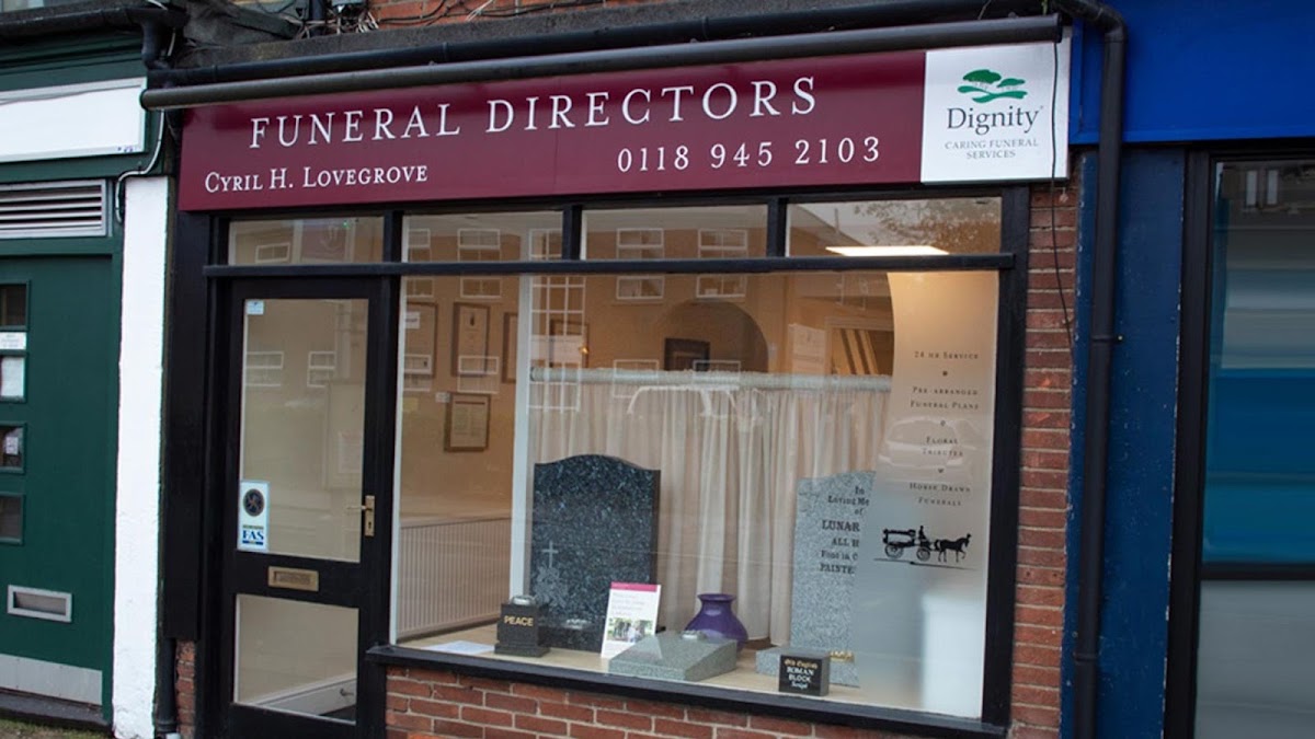 Cyril H Lovegrove Funeral Directors