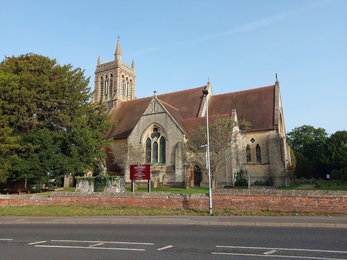 Easthampstead Parish Church (St Michael and St Mary Magdalene)