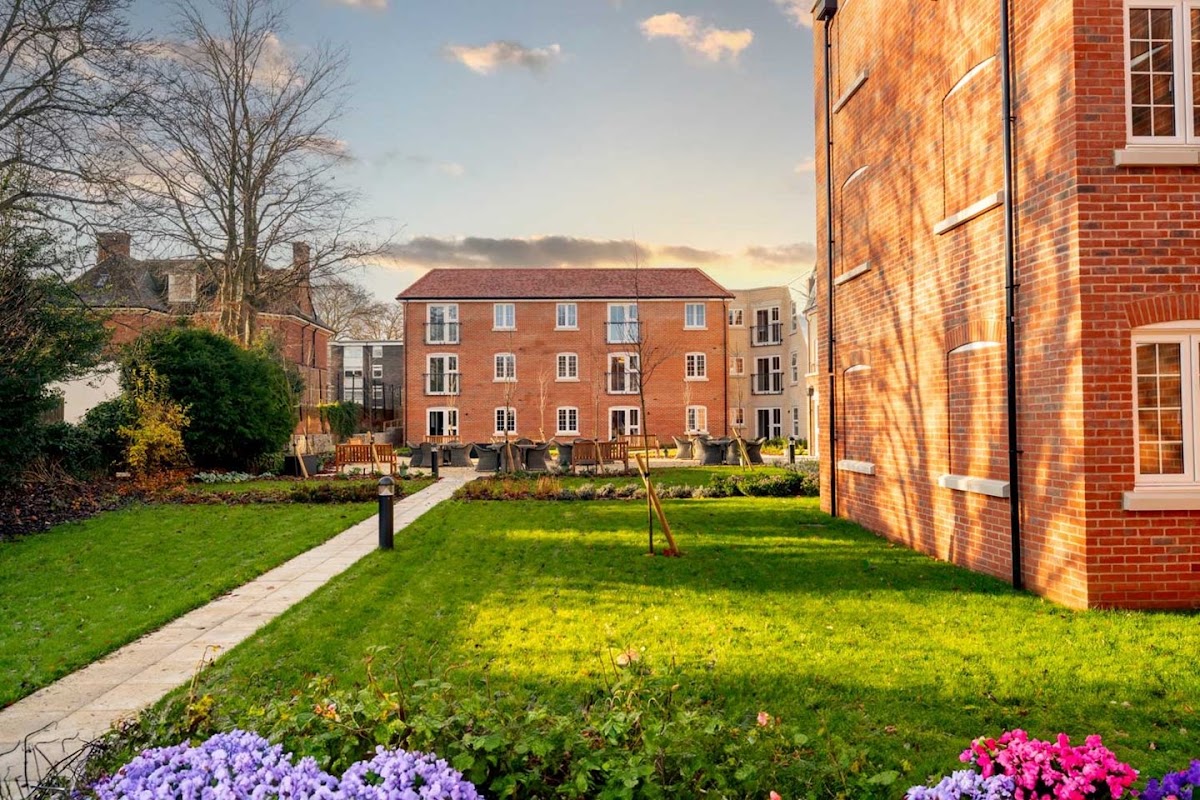 Eastry Place – Retirement Living Plus – McCarthy & Stone