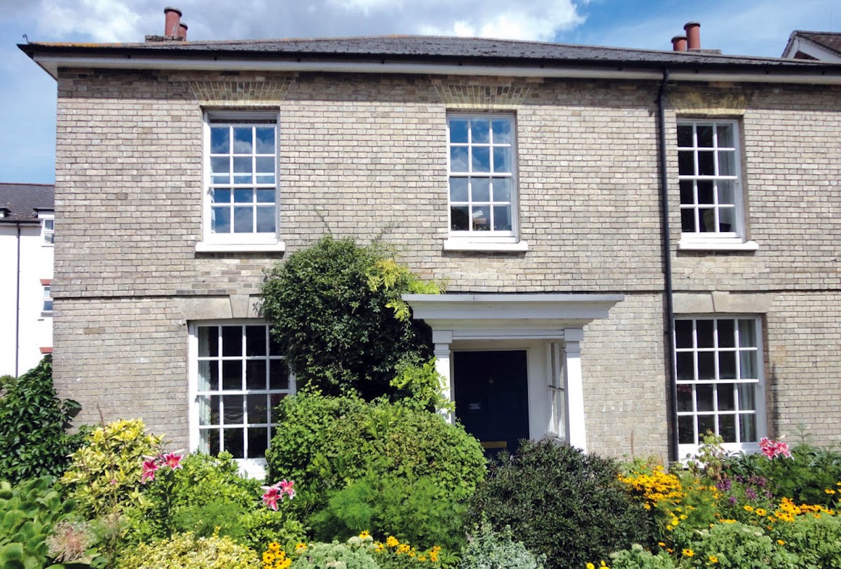 Elizabeth Court