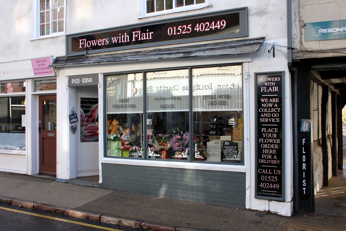 Flowers With Flair