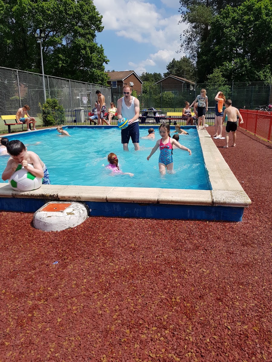 Great Hollands Recreation Ground