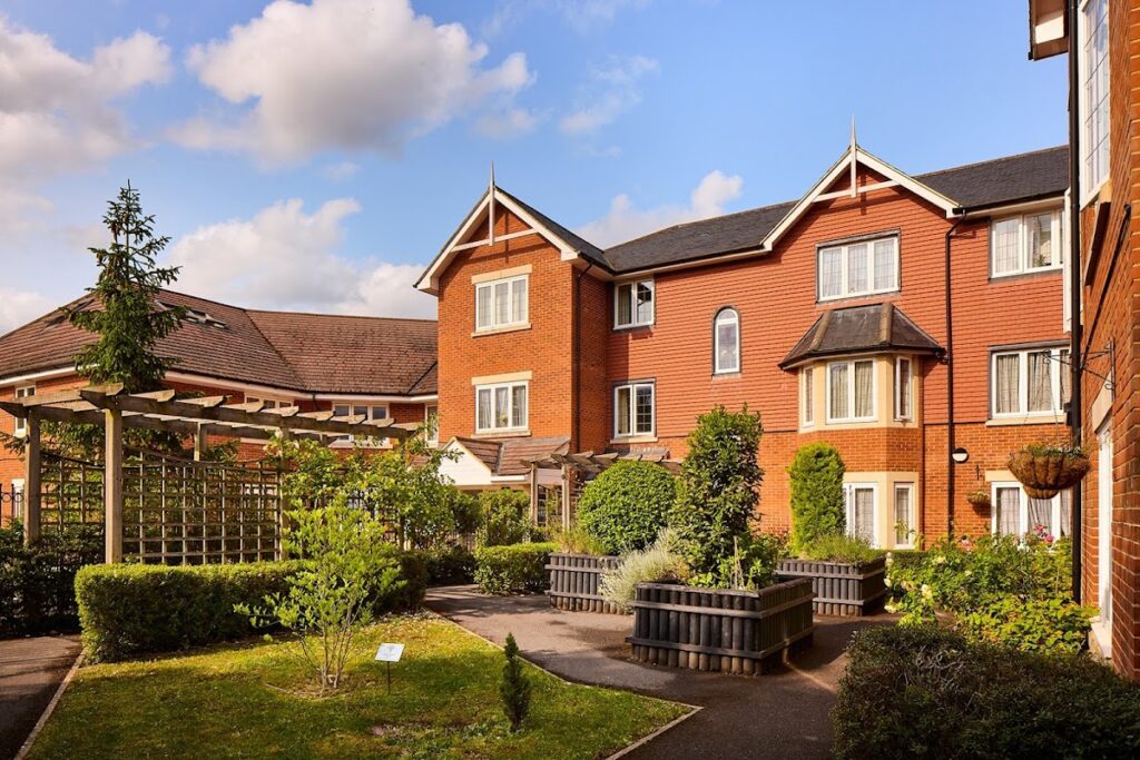 Hallmark Alexandra Grange Luxury Care Home
