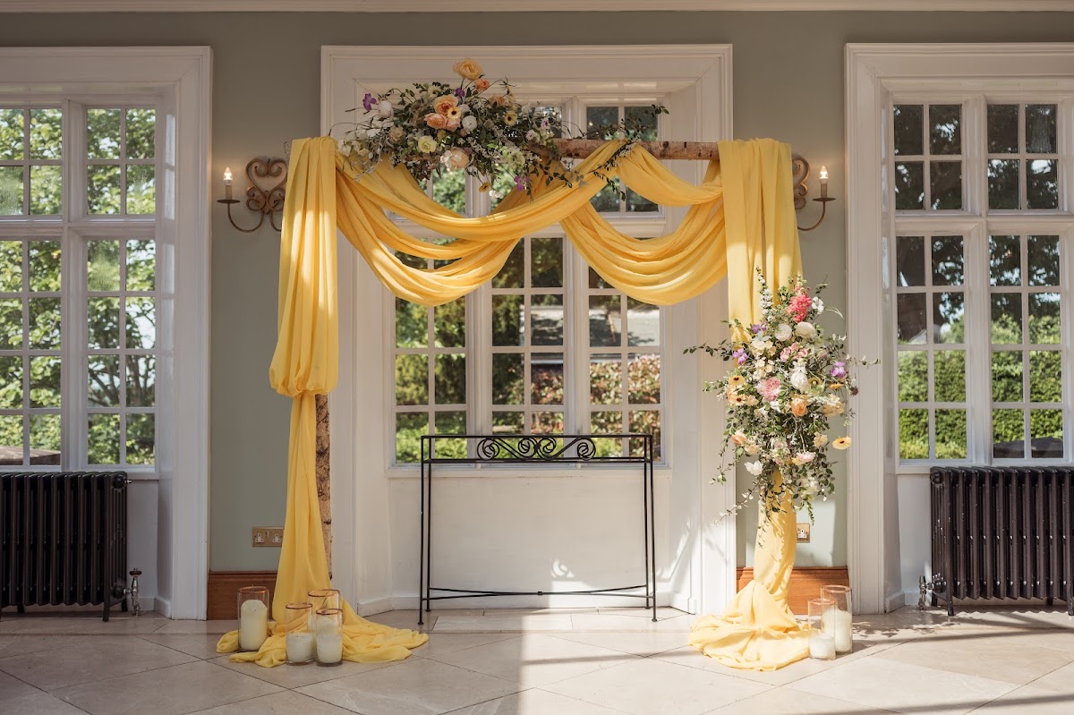 Jacqui O – Cheshire florals