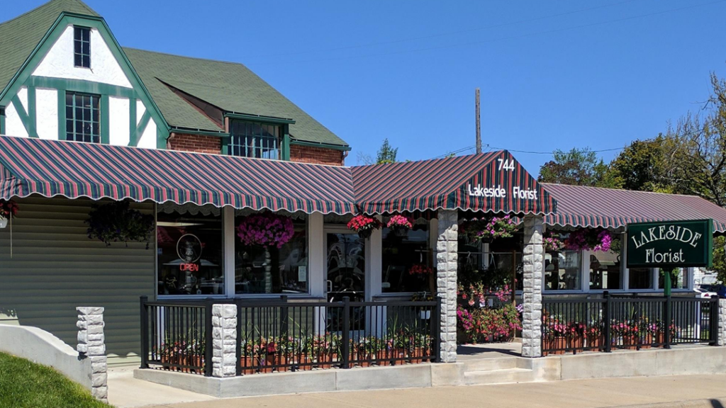Lakeside Florist LLC – Local Family Owned