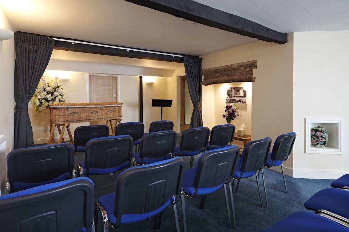 Lesley Shand | Funeral Directors in Blandford
