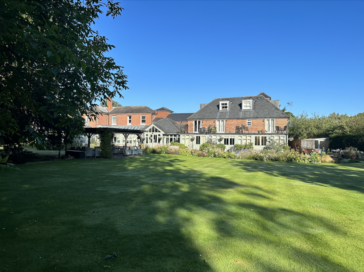 Littlebourne House
