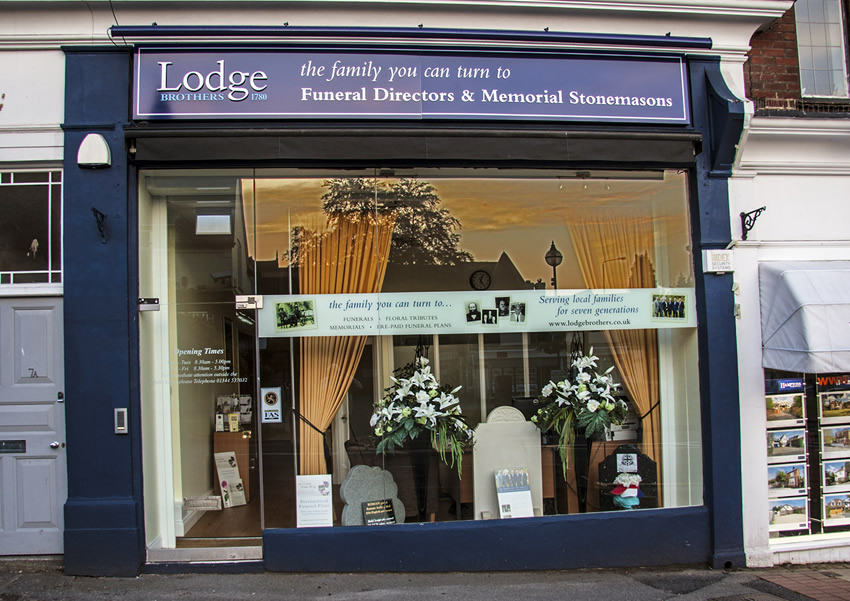 Lodge Brothers – Funeral Directors Sunningdale
