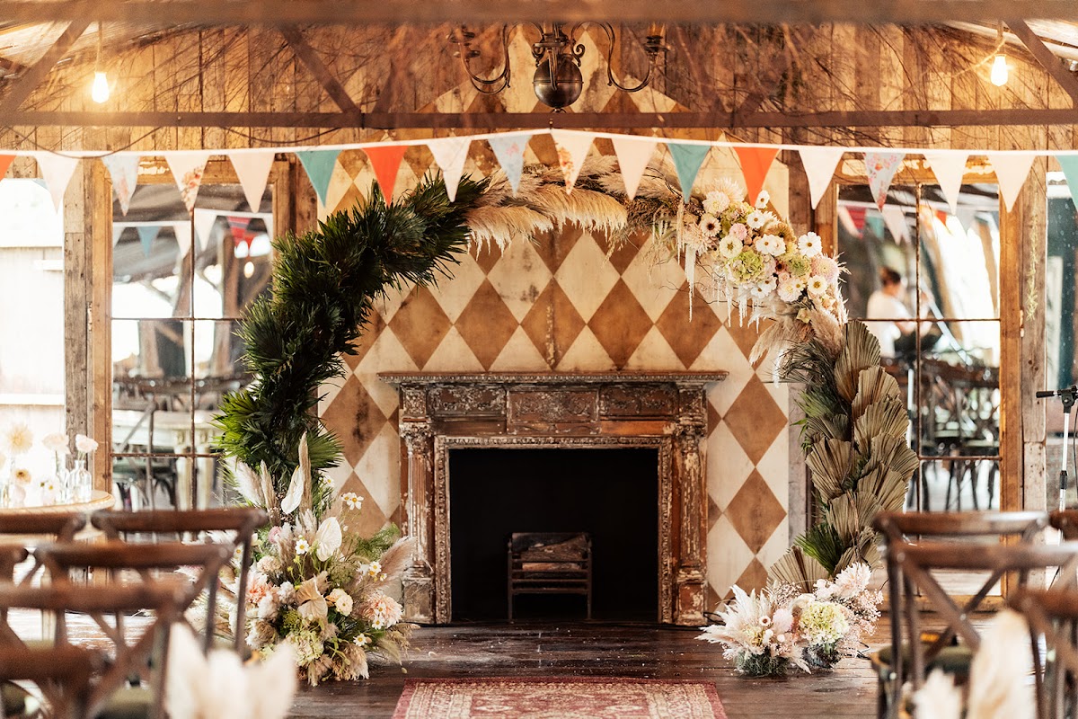 Magic Flowers and Gifts