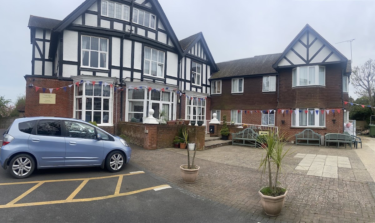 OakLodge Nursing Home