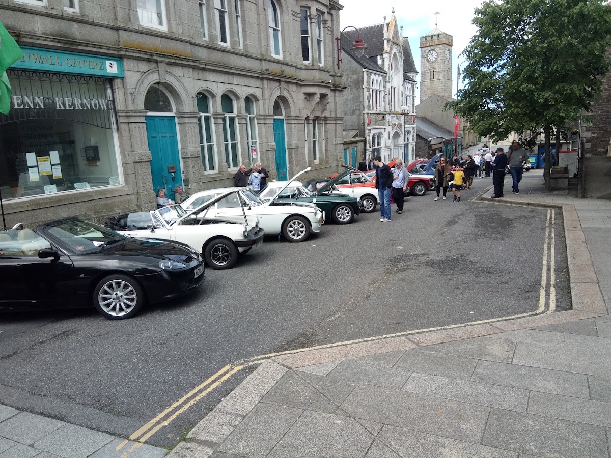 Redruth Foyer