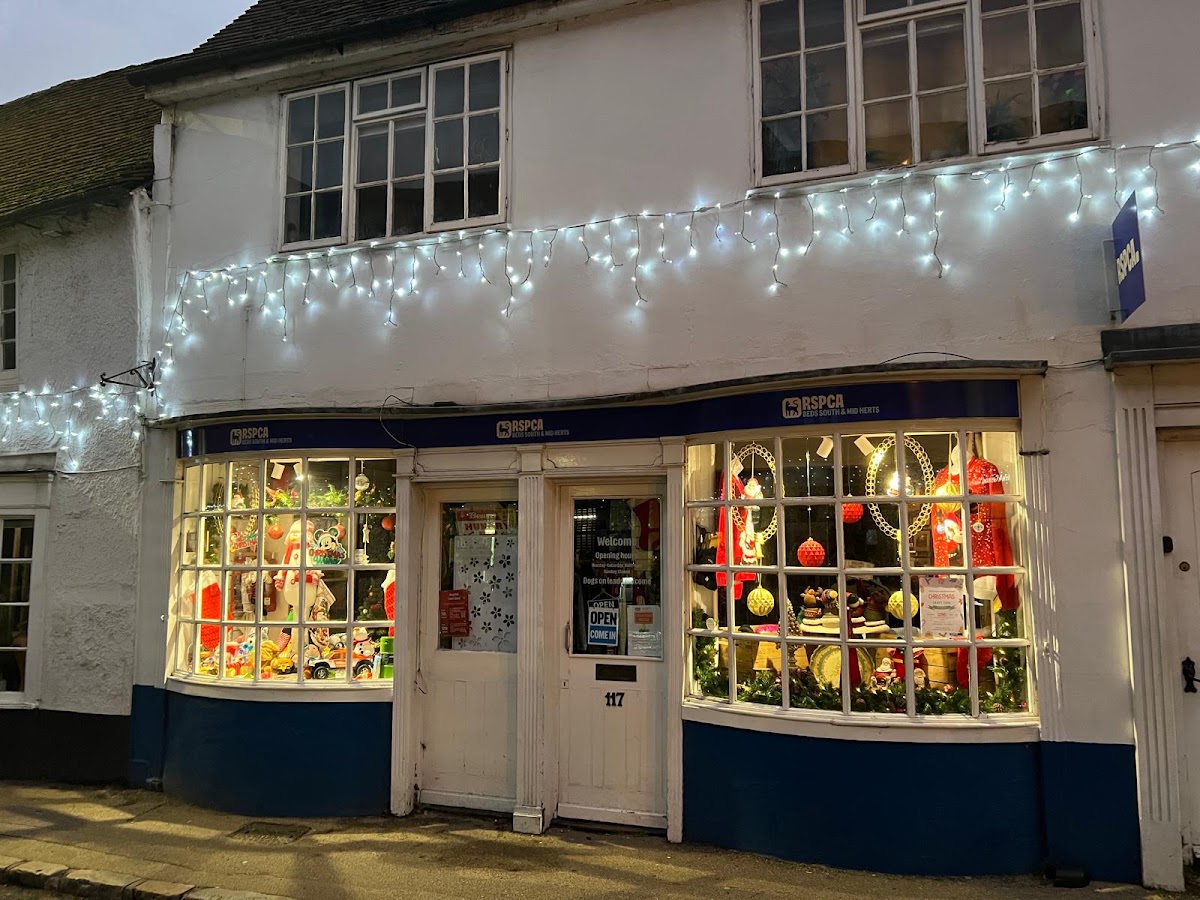 RSPCA Bedfordshire South Branch Charity Shop