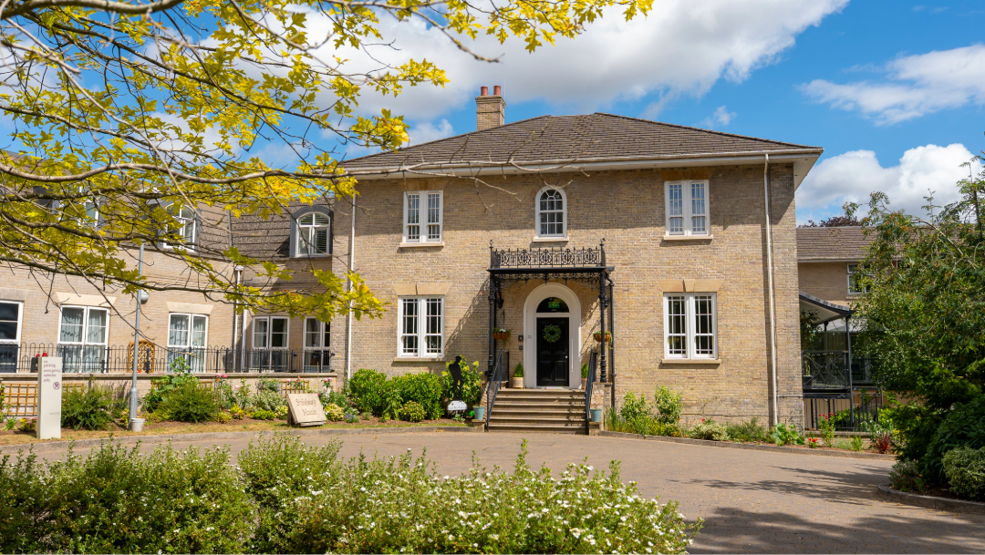 Salisbury Manor Care Home – Care UK