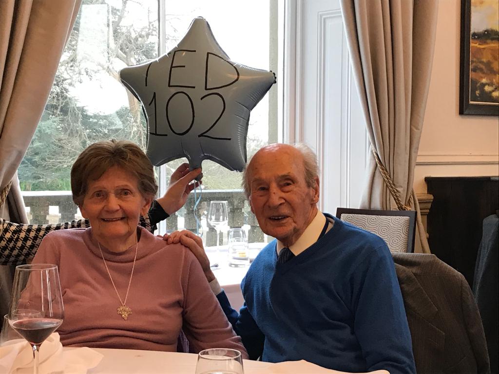 Seniors Helping Seniors Mid Surrey – Home Care in Guildford, Godalming & Woking