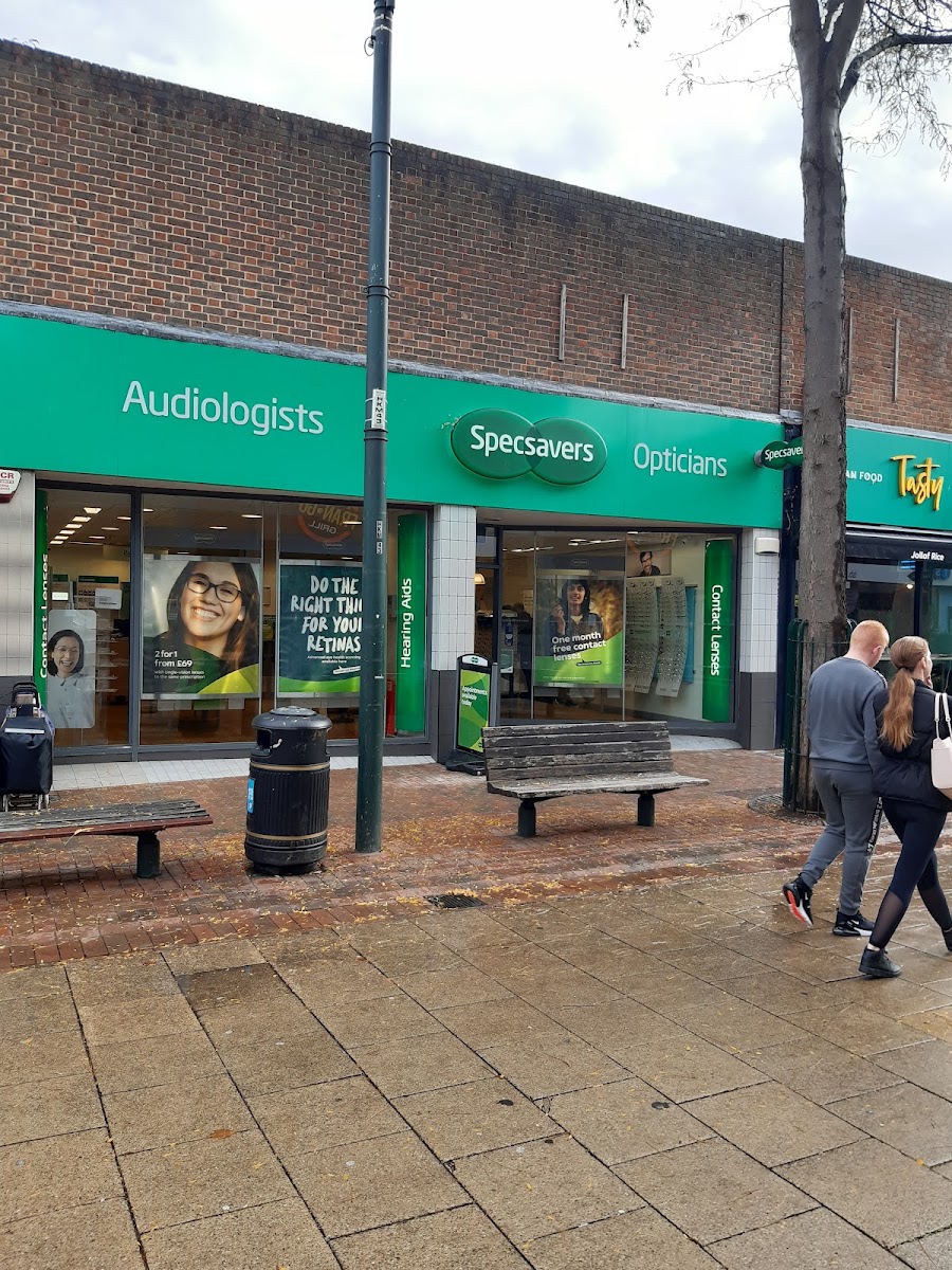 Specsavers Opticians and Audiologists – Chatham