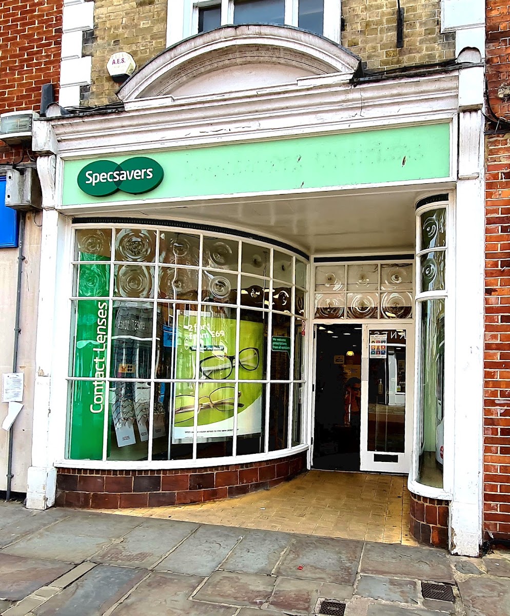 Specsavers Opticians and Audiologists – Chichester