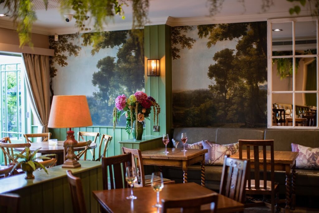 The Highwayman, A Heartwood Inn