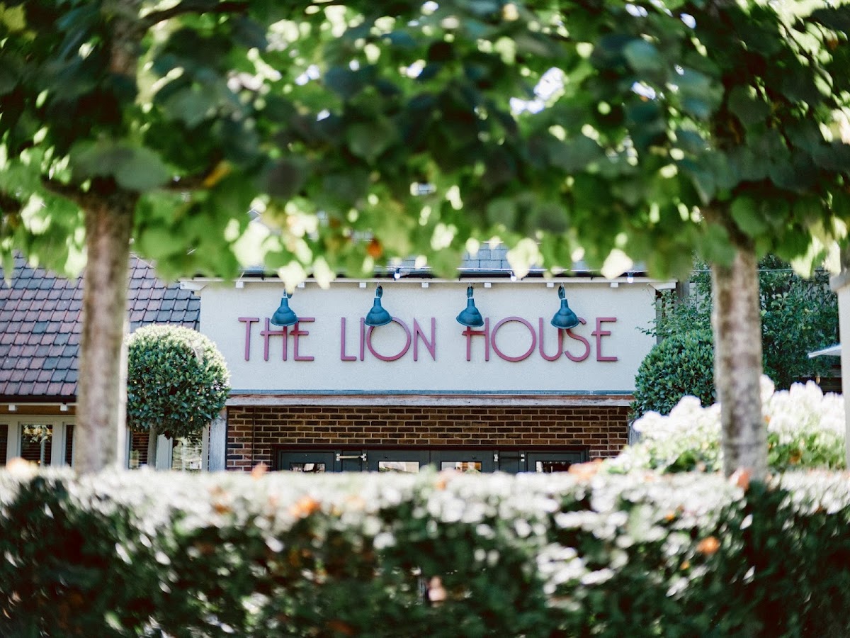 The Lion House Weddings