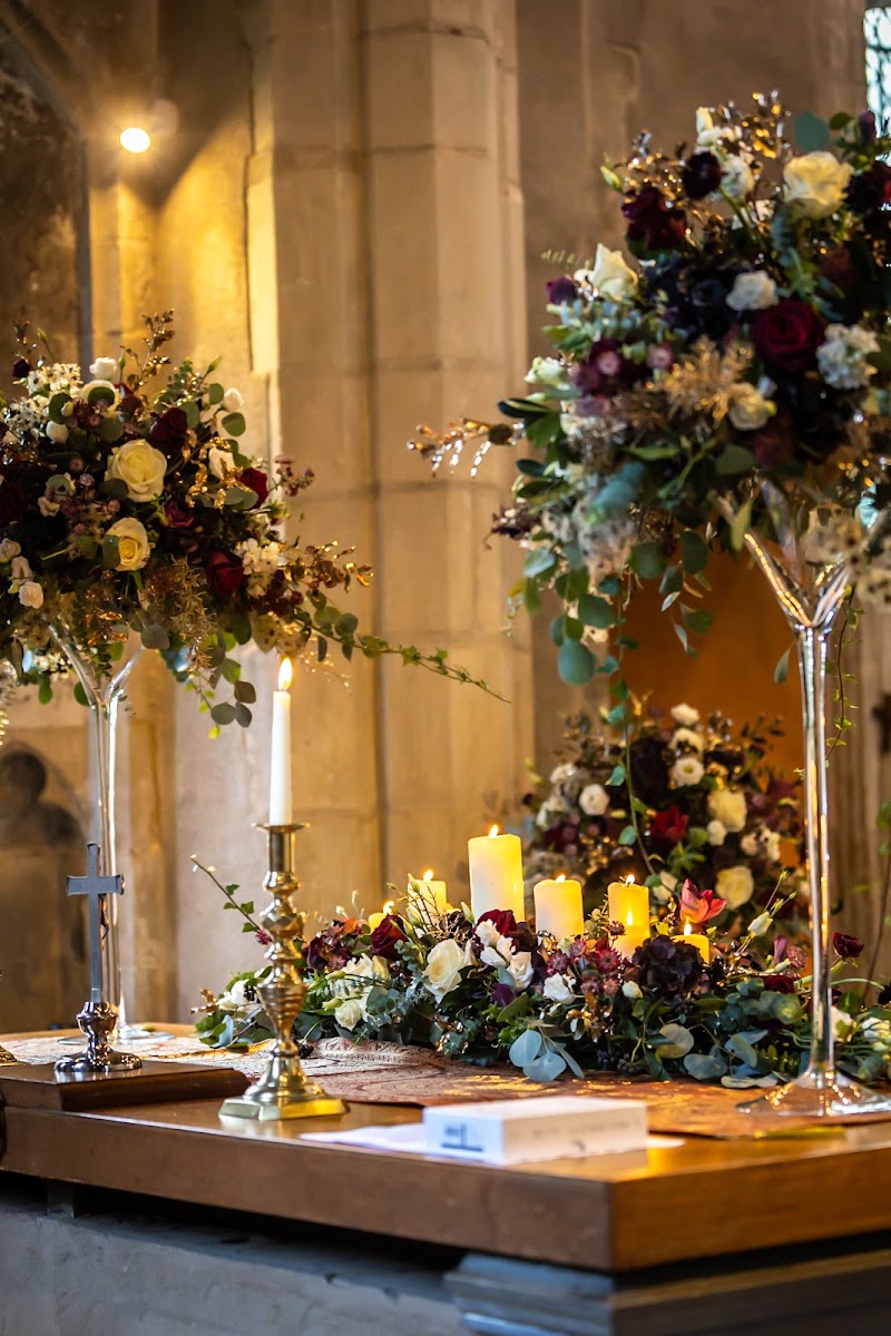 Tudor Rose Florist