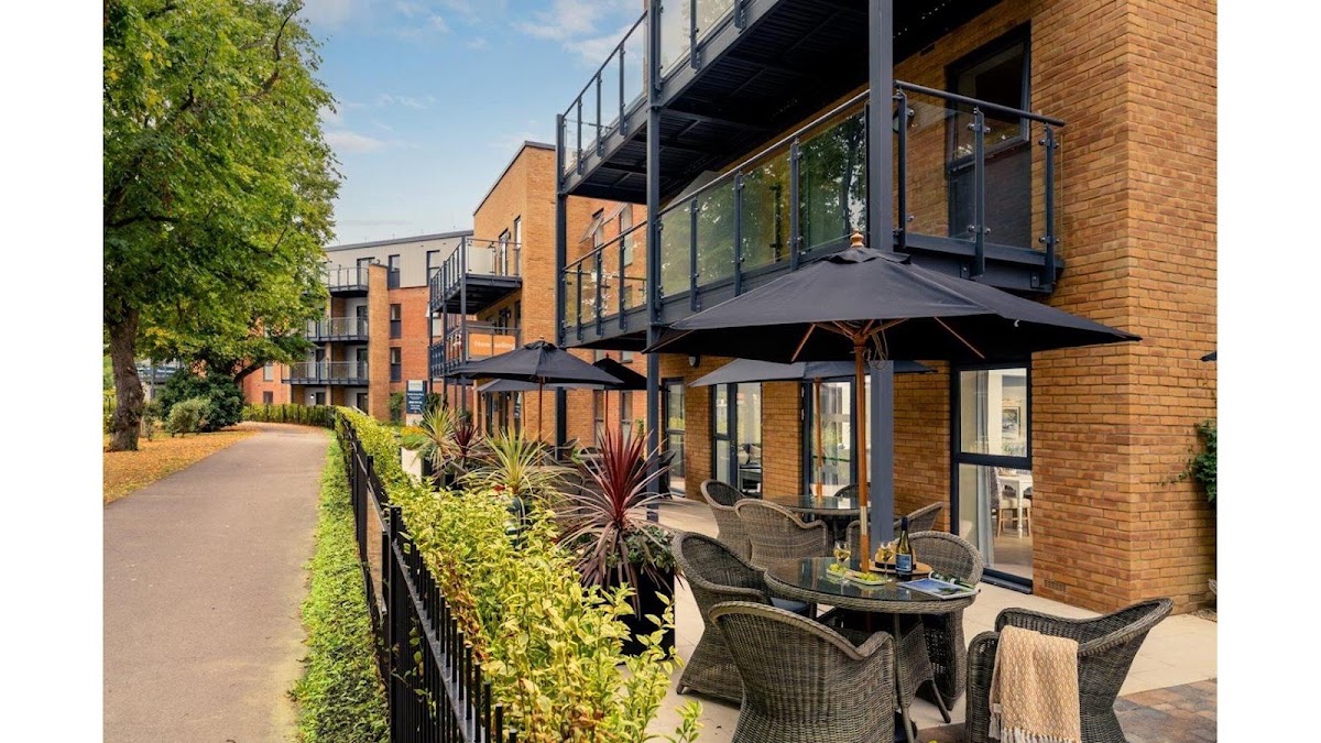 Twelve Acres Place – Retirement Living Plus – McCarthy & Stone