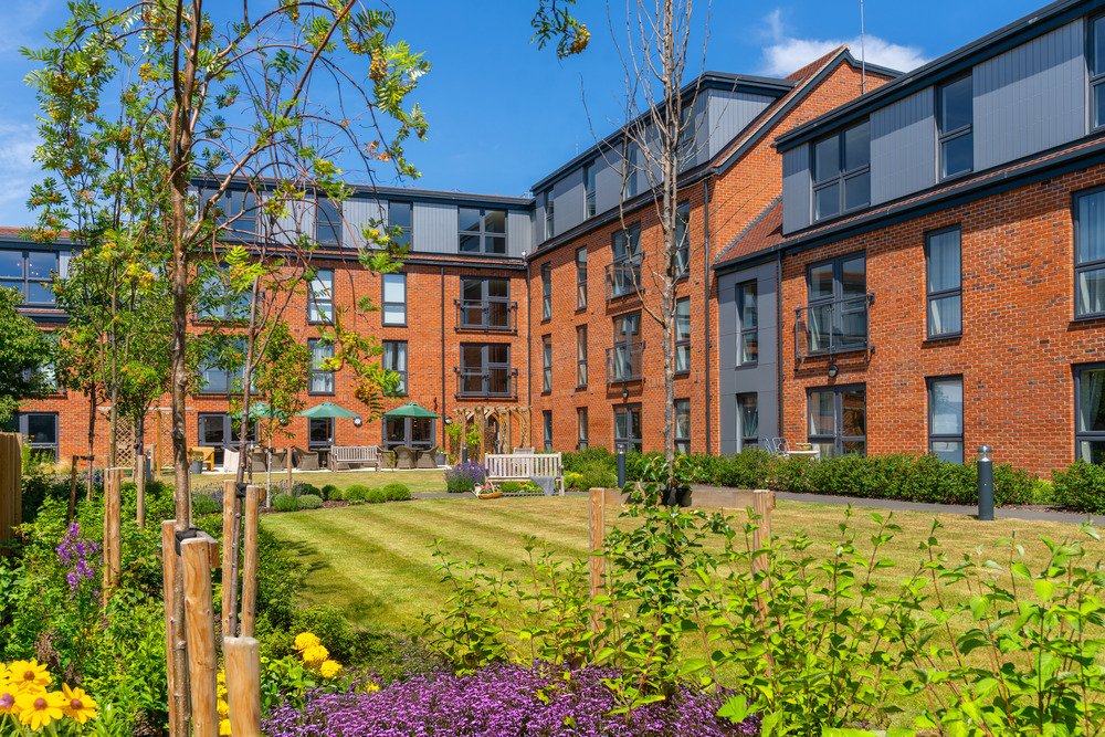 Violet Place – Retirement Living Plus – McCarthy & Stone