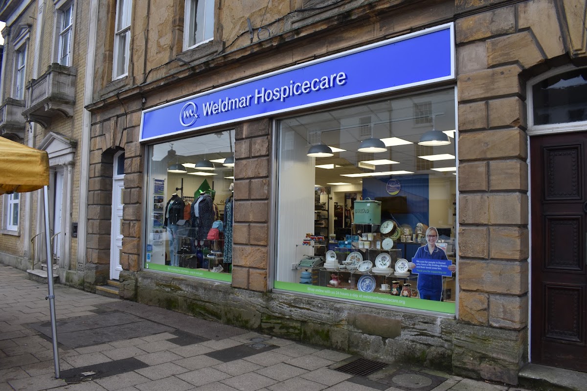 Weldmar Hospicecare Bridport Charity Shop