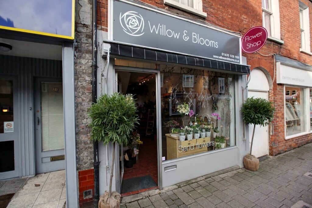 Willow & Blooms