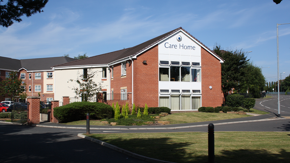 Acer Court Care Home – Avery Healthcare