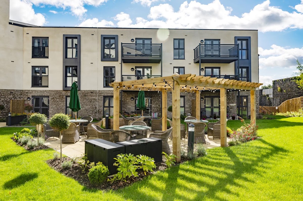 Alavana Place – Retirement Living – McCarthy & Stone
