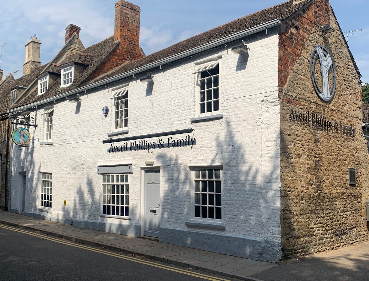 Averil Phillips & Family Independent Funeral Directors