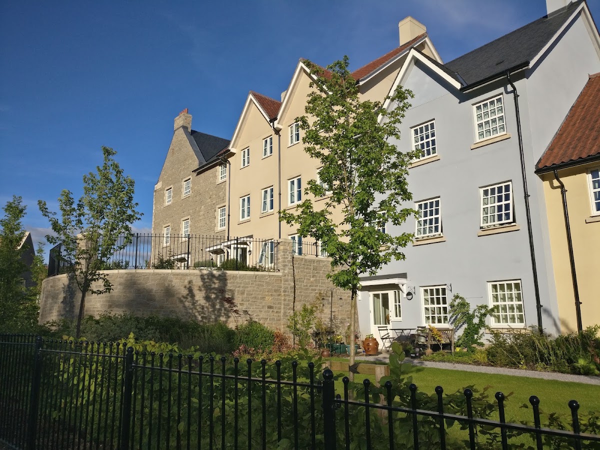 Barnhill Court – Retirement Living Plus – McCarthy & Stone