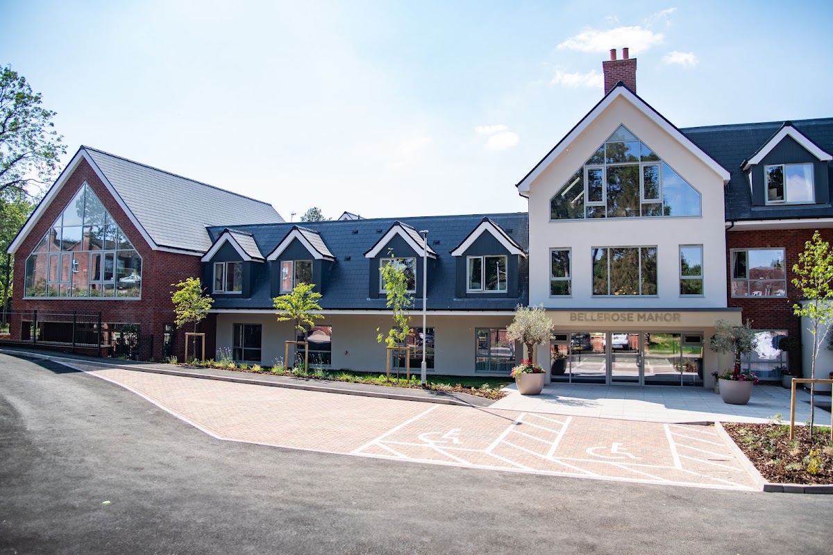 Bellerose Manor Luxury Care Home | Sanders Senior Living