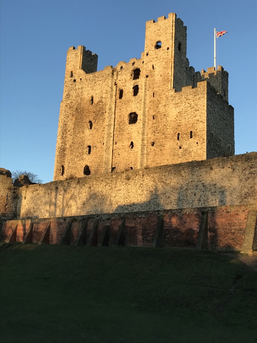 Castlerock Wealth Management – Financial advisers