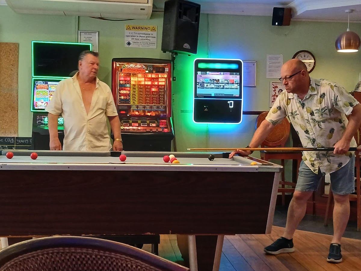 Clacton Services Memorial Club