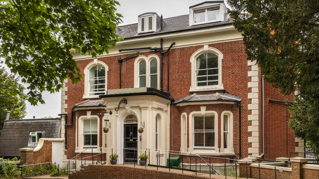 Claydon House Care Home – Care UK