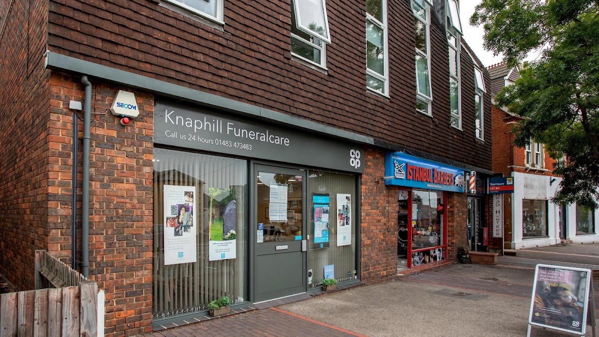 Co-op Funeralcare, Knaphill