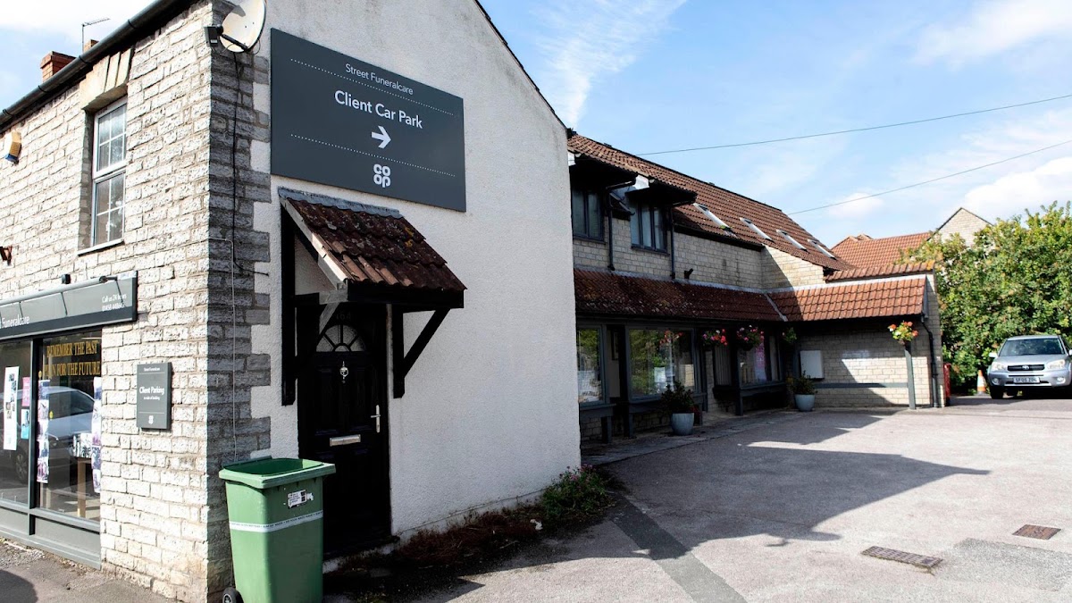 Co-op Funeralcare, Street