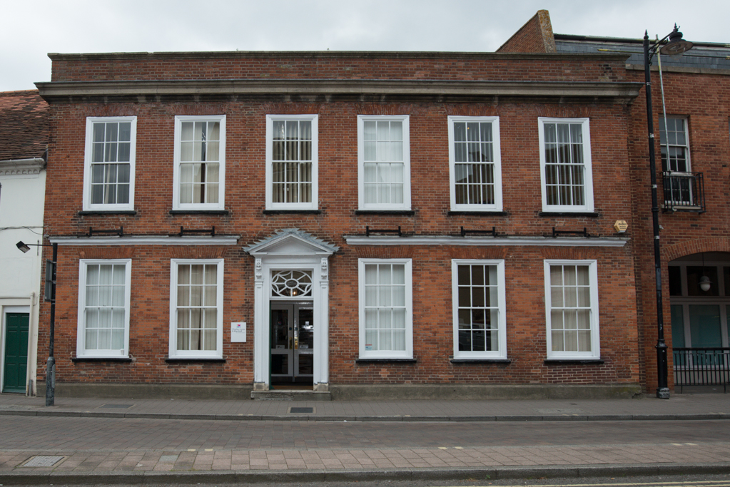 Coffin Mew Newbury