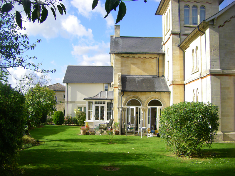 Cognatum Retirement Property : Bemerton Farm Estate