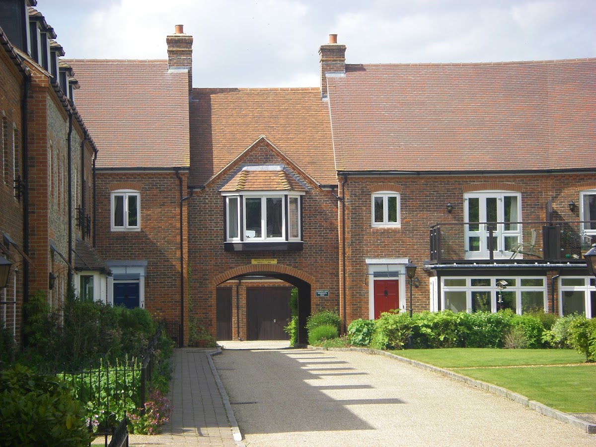 Cognatum Retirement Property : Church Leat Estate