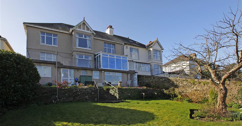 Cresta House