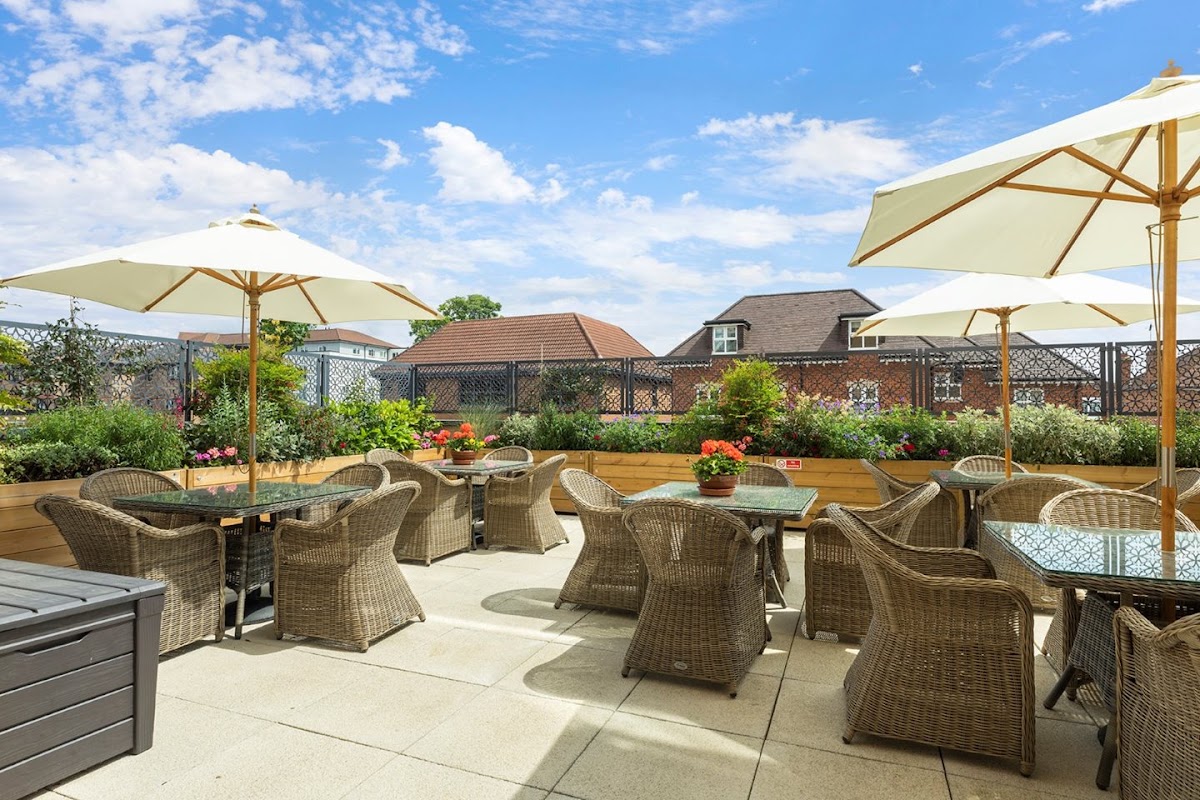 Elgar Place – Retirement Living – McCarthy & Stone