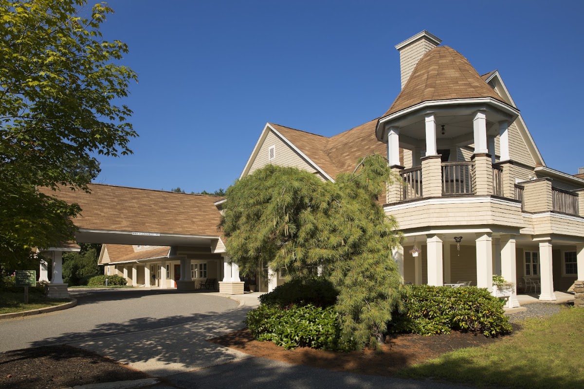 Falmouth House At OceanView